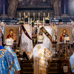 byzantinisches Pontifikalamt Stephansdom / Erzdiözese Wien/ Schönlaub byzantinisches Pontifikalamt Stephansdom