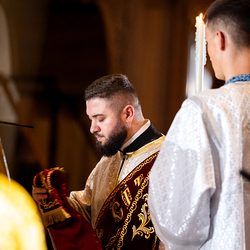 byzantinisches Pontifikalamt Stephansdom / Erzdiözese Wien/ Schönlaub byzantinisches Pontifikalamt Stephansdom