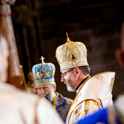 byzantinisches Pontifikalamt Stephansdom / Erzdiözese Wien/ Schönlaub byzantinisches Pontifikalamt Stephansdom